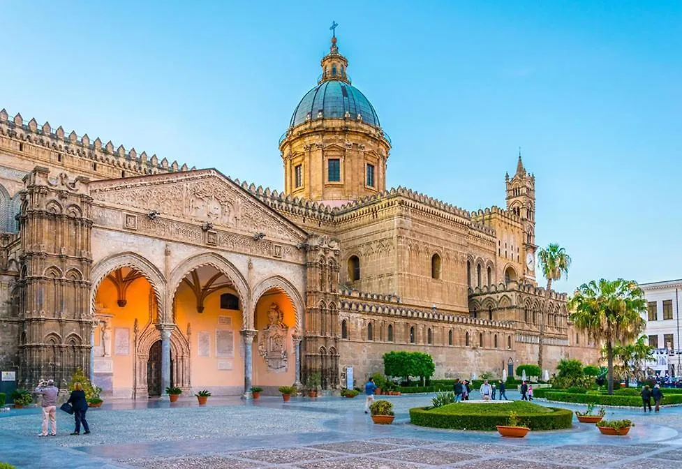 Alba Central City Palermo Italy